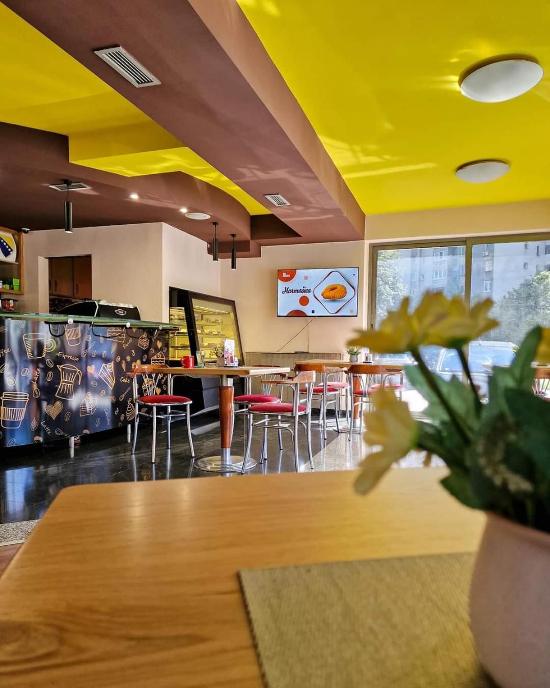 Hotel Brkic Airport - Free Parking 2*